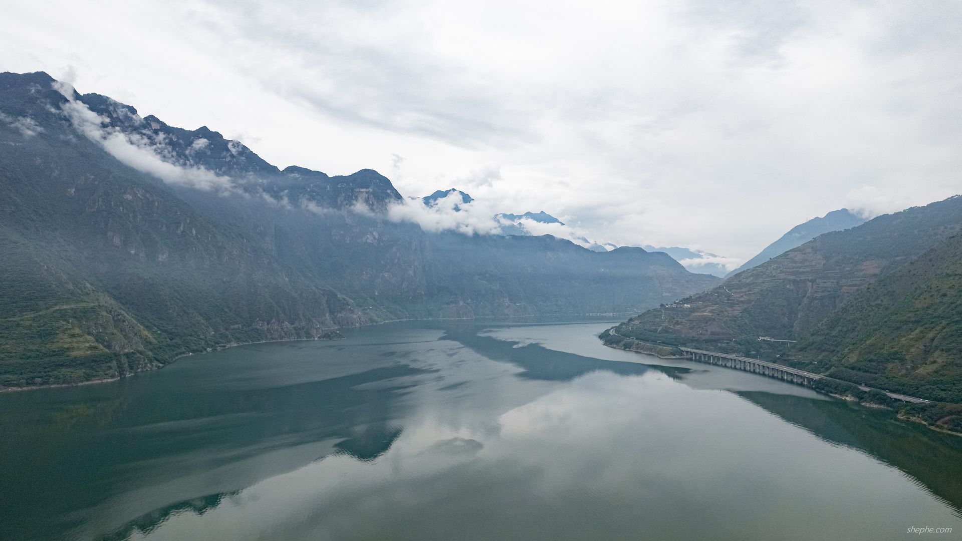 二〇二四·国庆出行记录:西昌建昌古城、邛海泸山景区与汉源湖
